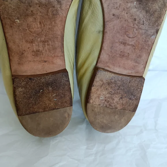 Chanel ballet flats cap toe size 37.5 patent